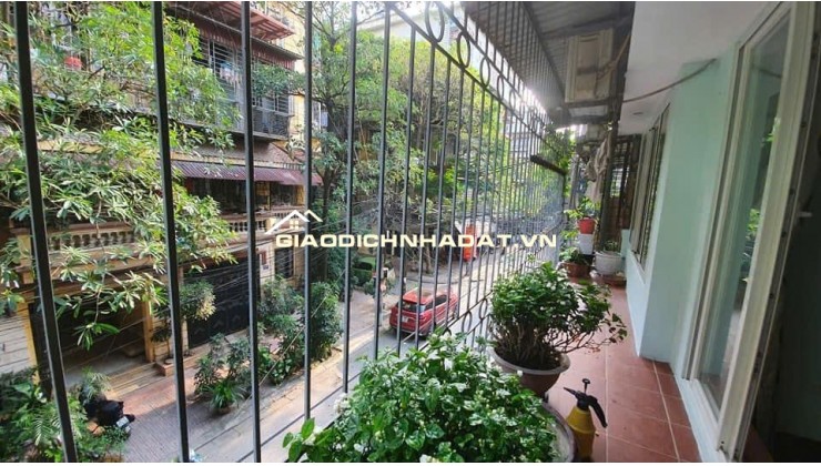 Chính chủ cần cho thuê căn hộ tập thể tầng 2 tại khu 7.2 ha Vĩnh Phúc - Ba Đình - Hà Nội