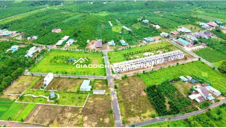 CHỈ 2 TỶ CÓ NGAY CĂN NHÀ (6X20) 1 TRỆT 2 TẤM CỰC ĐẸP TẠI BẢO LỘC. LH:0867747638.