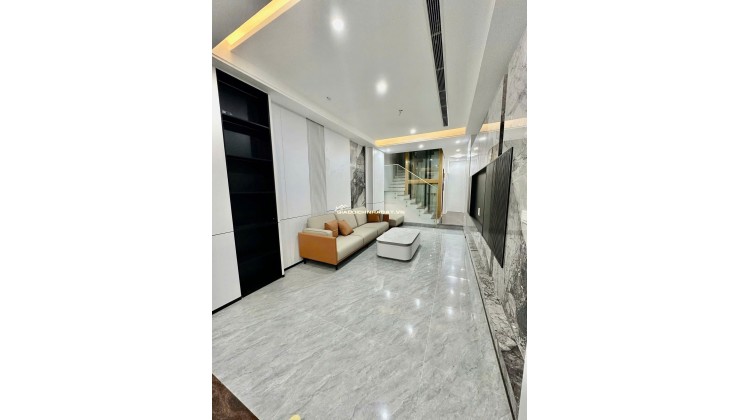 NHÀ VỊ TRÍ CỰC ĐẸP SÁT NGAY XUÂN LA-TÂY HỒ. 50M2 X 6 TẦNG, SỔ ĐỎ, 14.8 TỶ. LH:0979192933.