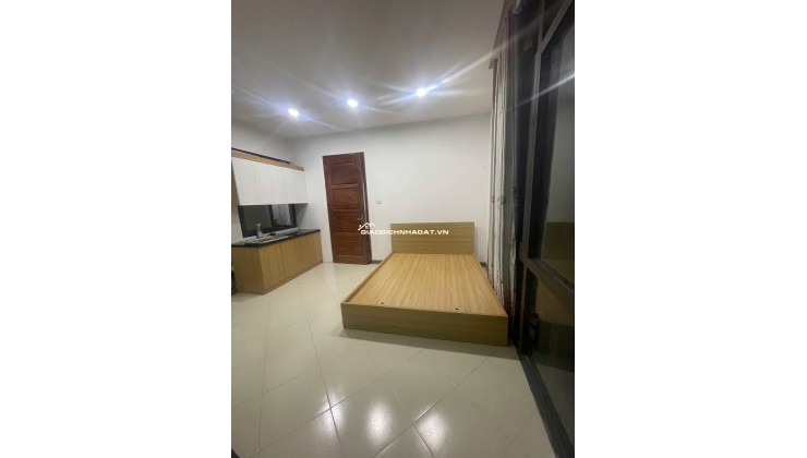 Phòng khép kín full nội thất siêu thoáng sáng thang máy chỉ 4tr8