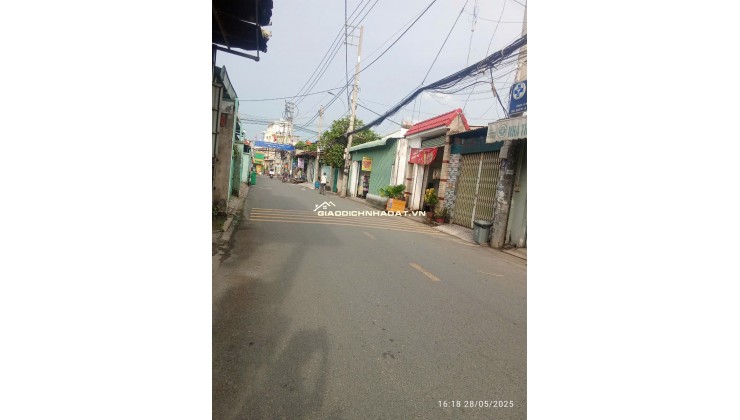 Bán gấp nhà mặt phố tại Lê Văn Khương, 53m2 , dưới 5 tỉ
