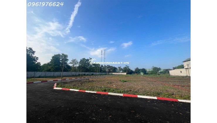 ĐẤT NỀN VAI RÉO, PHÚ CÁT, HOÀ LẠC CHÍNH CHỦ GIÁ RẺ 100M2 , FULL THỔ CƯ, GIÁ RẺ NHẤT THÁNG 6/2025