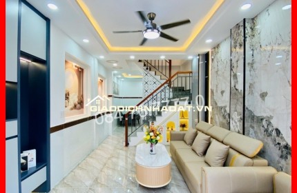 BÁN NHÀ HXH 4 TẦNG, 4PN, 4WC - QUANG TRUNG, GÒ VẤP - 5.7 TỶ - 33M2 - NHÀ MỚI ĐẸP - LIỀN KỀ TIỆN ÍCH