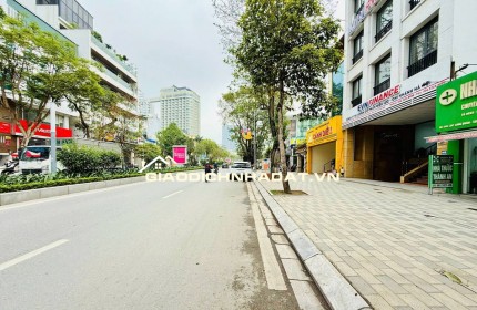 BÁN NHÀ MẶT PHỐ LẠC LONG QUÂN.TÂY HỒ. 35M2 5T MT 3.5M GIÁ 16,8TỶSIÊU PHẨM KINH DOANH – NGÕ TO NHƯ PHỐ – VỊ TRÍ VÀNG GẦN HỒ TÂY