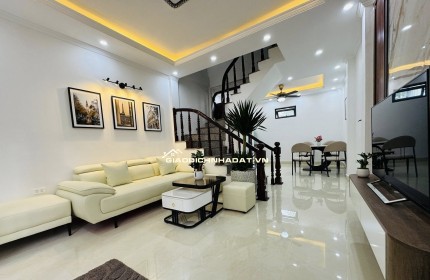 BÁN NHÀ RIÊNG TẠI ĐƯỜNG KIM GIANG, THANH XUÂN 6.8 TỶ 32M 4 TẦNG 2 THOÁNG.