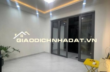 NHÀ MỚI NGUYỄN DUY – NGAY CHỢ XÓM CỦI – FULL NỘI THẤT