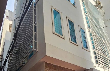 Bán nhà Xuân Đỉnh Lo Góc có chỗ để oto trong nhà