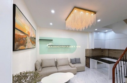 Bán Nhà Trương Định Hoàng Mai , 37m2 5T 4m mặt tiền giá 6,35 tỷ