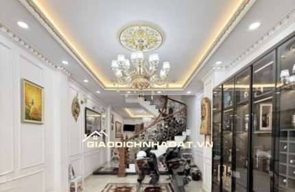 CHỦ NGỘP CẦN BÁN GẤP, GIẢM 300 TRIỆU, GIÁ CHÀO MỚI 7.9 TỶ.