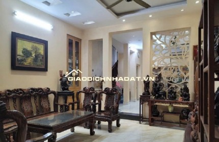 Mặt phố Giáp Bát 90m x 4 tầng. Ô tô dừng đỗ, kinh doanh sầm uất, tiện ích vô vàn, giá đầu tư