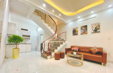 BÁN NHÀ MẶT NGÕ 169 TRẦN NGUYÊN HÃN NGAY CAO ĐẲNG Y HẢI PHÒNG