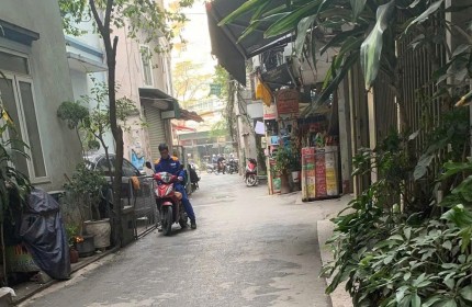 Trung Văn 41 5 14.8 12.4 tỷ  ĐC Duy 282