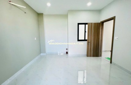 Bán nhà  gần Phú Mỹ Hưng,Huỳnh Tấn Phát,Phú Thuận,Quận 7, giá chỉ 3,95 tỷ.gọi ngay 0849131413 xem nhà