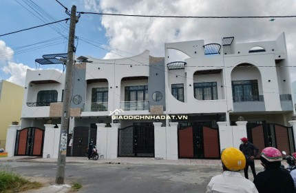 Khu nhà liền kề đẹp giá hời dùng để ở hoặc đầu tư