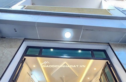 Cần Bán Nhà Nam Dư Lĩnh Nam 42m 5 Tầng 5 phòng Tặng Hết Nội Thất Sổ Đỏ