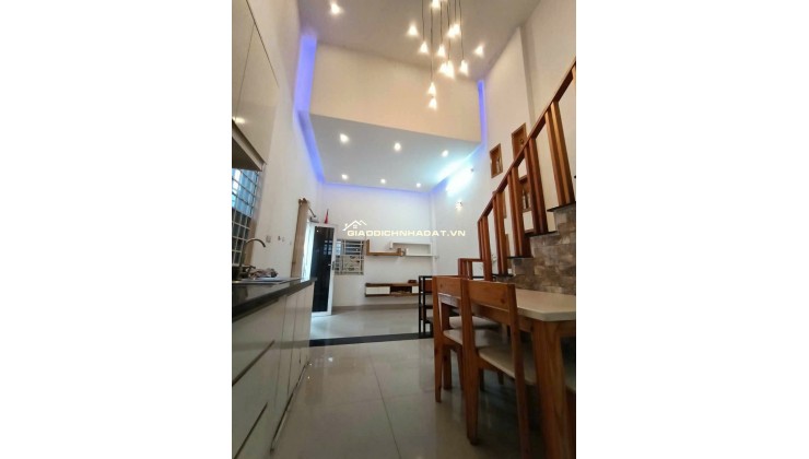BÁN NHÀ 1 TRỆT LỬNG, ĐƯỜNG 385, LÊ VĂN VIỆT - GIÁ 3,2 TỶ