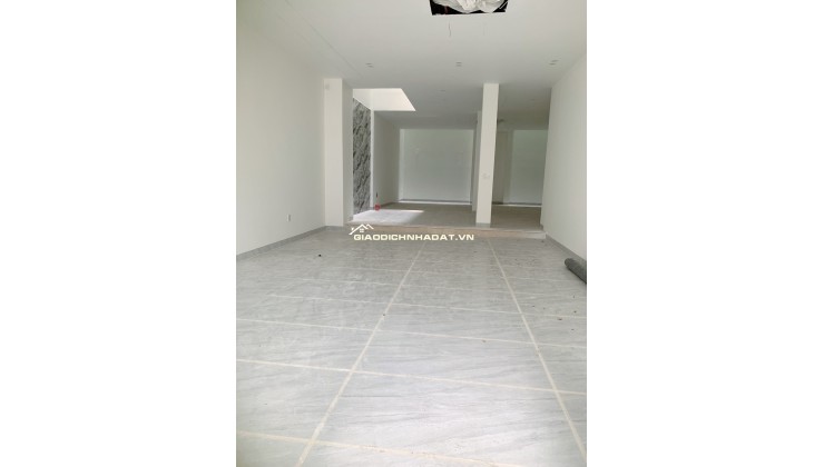 Cơ Hội Sở Hữu Mặt Tiền Đường Nguyễn Chí Thanh, Quận 5 - 8x20m, 33.3 Tỷ