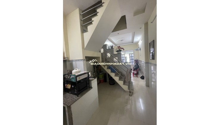 NHÀ PHỐ 2 TẦNG CÁCH NGUYỄN THỊ THẬP 400m, ĐƯỜNG 10m, 40.7m² - Nhỉnh 8 Tỷ