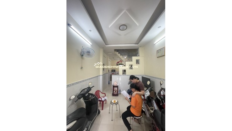 NHÀ PHỐ 2 TẦNG CÁCH NGUYỄN THỊ THẬP 400m, ĐƯỜNG 10m, 40.7m² - Nhỉnh 8 Tỷ