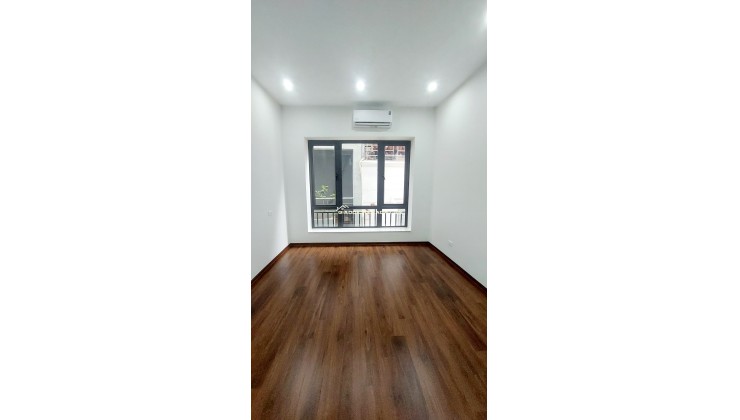 BÁN NHÀ CHÍNH CHỦ 44M2 VỊ TRÍ ĐẸP, TIỆN ÍCH ĐẦY ĐỦ, GIÁ HỢP LÝ TẠI D.Q.HÀM, HN
