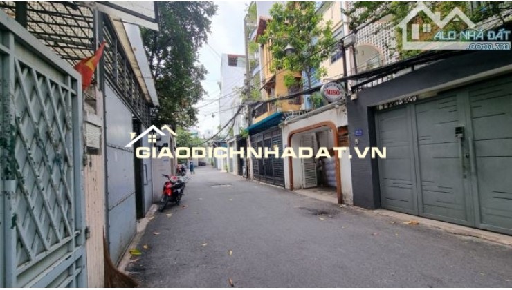 Bán Nhà Hẻm Vip Nhất Lê Văn Sỹ, Phường 13, Quận 3 - DT: 4.05m X 20m -5 Tầng -Giá: 21 Tỷ TL