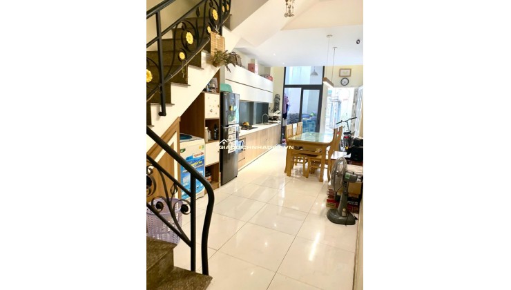 Nhà 3 tầng hẻm xe hơi Bùi Minh Trực P5 Q8