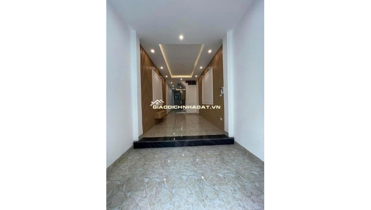 TRUNG TÂM TÂY MỖ – GẦN CHỢ SÁNG ĐẠI MỖ 
CÁCH Ô TÔ 50M, GẦN PHỐ, 2 THOÁNG, NHÀ MỚI, SỔ HOA HẬU, TIỆN ÍCH NGẬP TRÀN