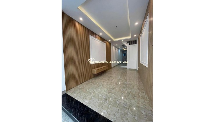 TRUNG TÂM TÂY MỖ – GẦN CHỢ SÁNG ĐẠI MỖ 
CÁCH Ô TÔ 50M, GẦN PHỐ, 2 THOÁNG, NHÀ MỚI, SỔ HOA HẬU, TIỆN ÍCH NGẬP TRÀN