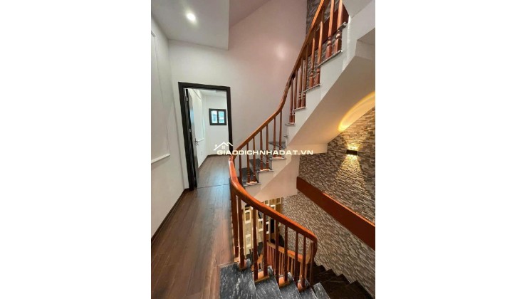 TRUNG TÂM TÂY MỖ – GẦN CHỢ SÁNG ĐẠI MỖ 
CÁCH Ô TÔ 50M, GẦN PHỐ, 2 THOÁNG, NHÀ MỚI, SỔ HOA HẬU, TIỆN ÍCH NGẬP TRÀN