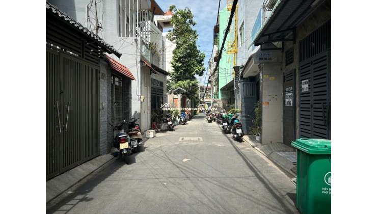 Bán Nhà HXH Đường Trường Chinh, P.14, Q. Tân Bình, 96m², Chỉ 10.2 Tỷ