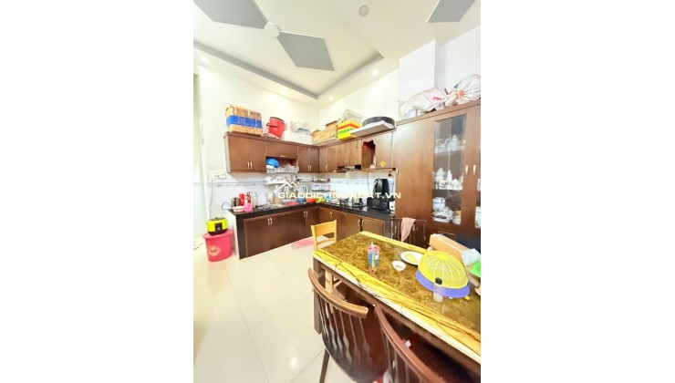 50M2 - 4 TẦNG- HẺM XE HƠI - AN NINH - CHỈ 5.5 TỶ Trương Định Hội, Phường 16, Quận 8