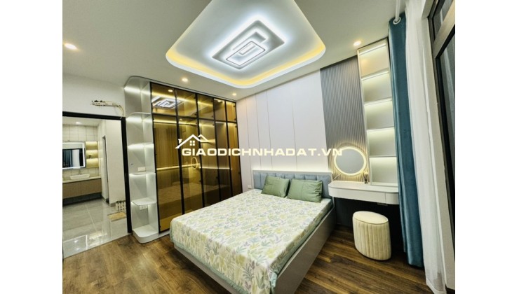NHÀ ĐẸP THANH XUÂN - 35M2 - 7.7 TỶ - Ô TÔ VÀI CHỤC BƯỚC - GẦN HỒ THOÁNG MÁT - FULL NỘI THẤT