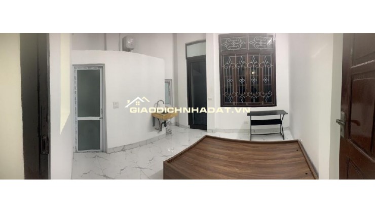 chính chủ bán căn ccmn chân toà SDU cạnh ga Văn Quán