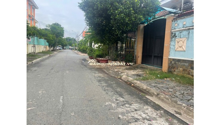 BÁN ĐẤT NỀN ĐẤT BIỆT THỰ PHƯỜNG BÌNH TRỊ ĐÔNG B, DT 220M2 SHR  25 TỶ. LH: A. SƠN -0901181789