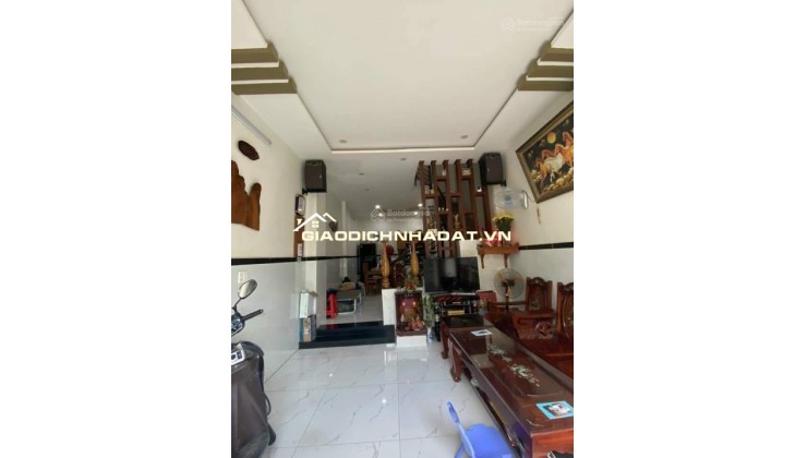 Mặt tiền nhựa view hồ triệu đô