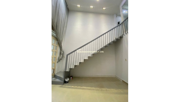 Bán Nhà HXH Phạm Văn Bạch, P.15, Tân Bình, 4.7x13.4m, 5.2 Tỷ