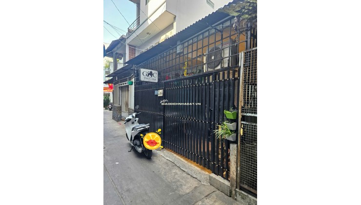 Cần bán nhà HXH đường Tô Hiến Thành, P.15, Q.10. Diện tích 5x15m, giá chỉ 8.1 tỷ.