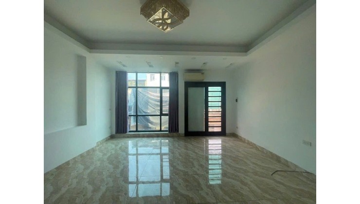 Bán nhà riêng tại Hoàng Quốc Việt, Nghĩa Đô, Cầu Giấy, Hà Nội, giá cực chất 10,9 tỷ, 35m2