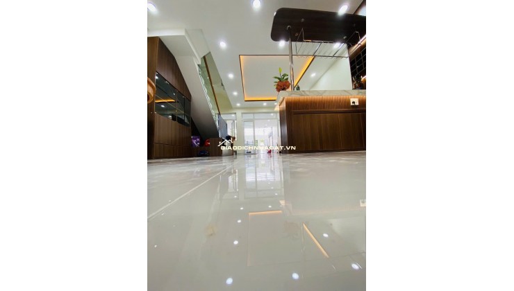 Bán nhà Hiệp Phú - Thủ Đức – 150m² – Đường 12m – thích hợp ở hoặc làm văn phòng.