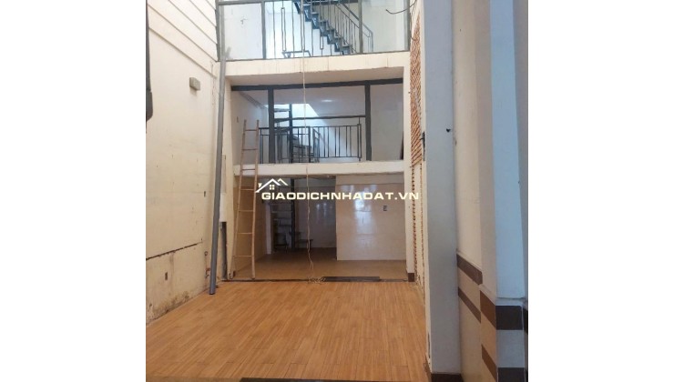 MTKD ĐƯỜNG 30M ( SỐ NHÀ MÃI LỘC PHÁT ) - 70M2 X 3 TẦNG - VUÔNG - H.CÔNG - CHO THUÊ BÈO >20TR/TH