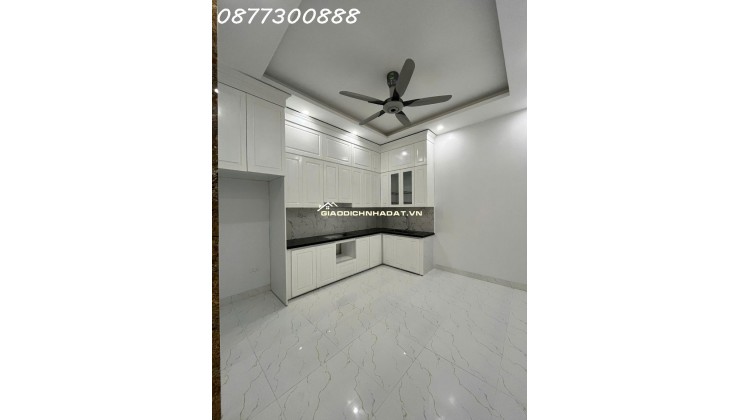 NHÀ LA KHÊ 7 TỶ 45M, NGÕ THÔNG, OTO, THANG MÁY NHẬP KHẨU