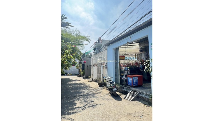 Nhà 125m² 3PN kinh doanh tạp hóa Nguyễn Xiển Long Thạnh Mỹ – 4.45 tỷ