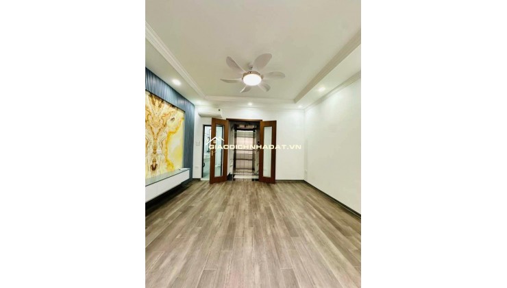 SIÊU PHẨM NHÀ ĐẸP LUNG LINH GIÁP BÁT RẺ GIẬT_MÌNH _ 6 TẦNG 33M2