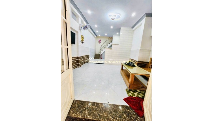 Nhà Xịn giá xinh HƯNG PHÚ