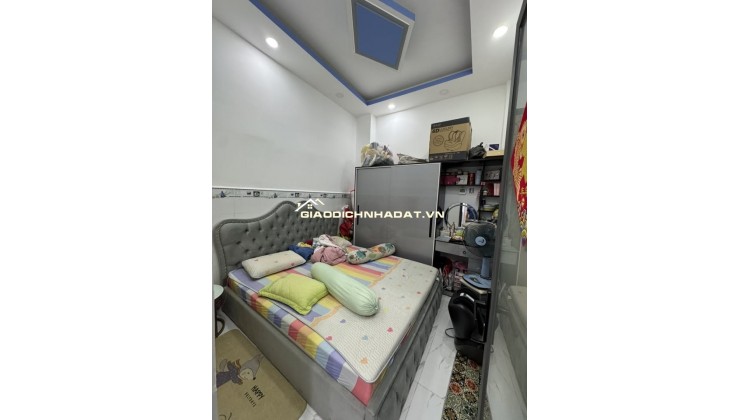 BÁN NHÀ GẦN TÊN LỬA - 2 TẦNG - 42M2 ( 3×14M) - 4 TỶ (TL)