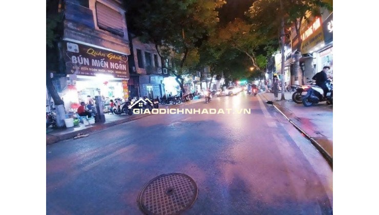 Bán Đất Phố Đội Cấn- BA ĐÌNH. 85m2 =12 Tỷ. 141TR/1M2. SỔ Vuông