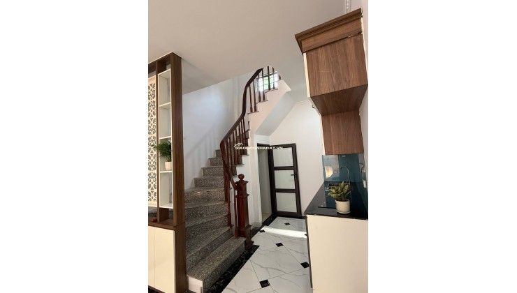 BÁN NHÀ 5 TẦNG MỚI TINH – PHỐ QUANG TRUNG – 4.9 TỶ 