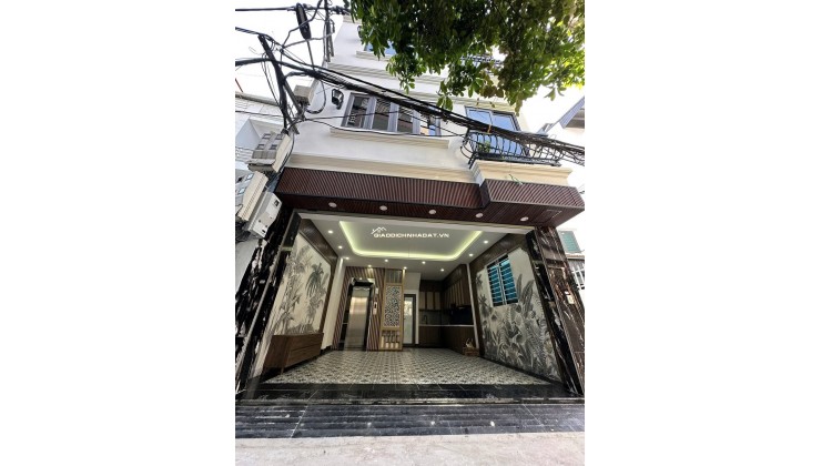 CẦN BÁN NHÀ PHỐ TRƯỜNG LÂM 40M2 LÔ GÓC 6 TẦNG, Ô TÔ VÀO NHÀ, NGÕ THÔNG 8.X TỶ