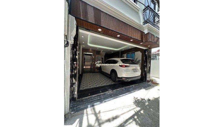 CẦN BÁN NHÀ PHỐ TRƯỜNG LÂM 40M2 LÔ GÓC 6 TẦNG, Ô TÔ VÀO NHÀ, NGÕ THÔNG 8.X TỶ