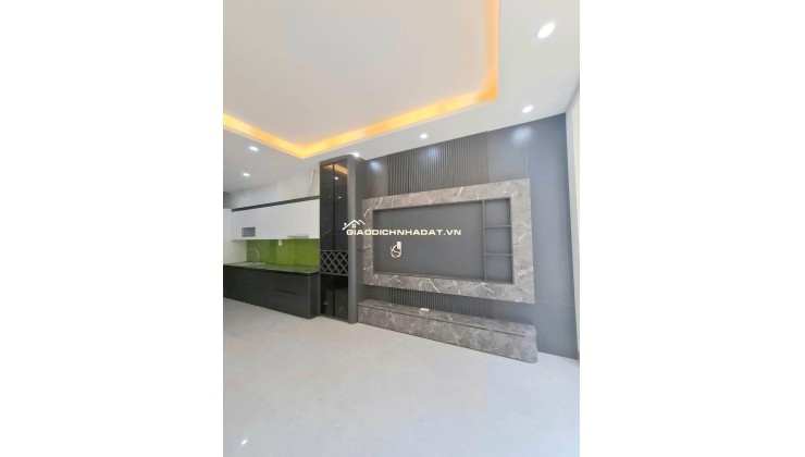 BÁN NHÀ 6 TẦNG THANG MÁY PHỐ NGỌC THỤY, LÔ GÓC, Ô TÔ VÀO NHÀ, DT: 41M, GIÁ CHÀO: 11,5 TỶ CÓ TL